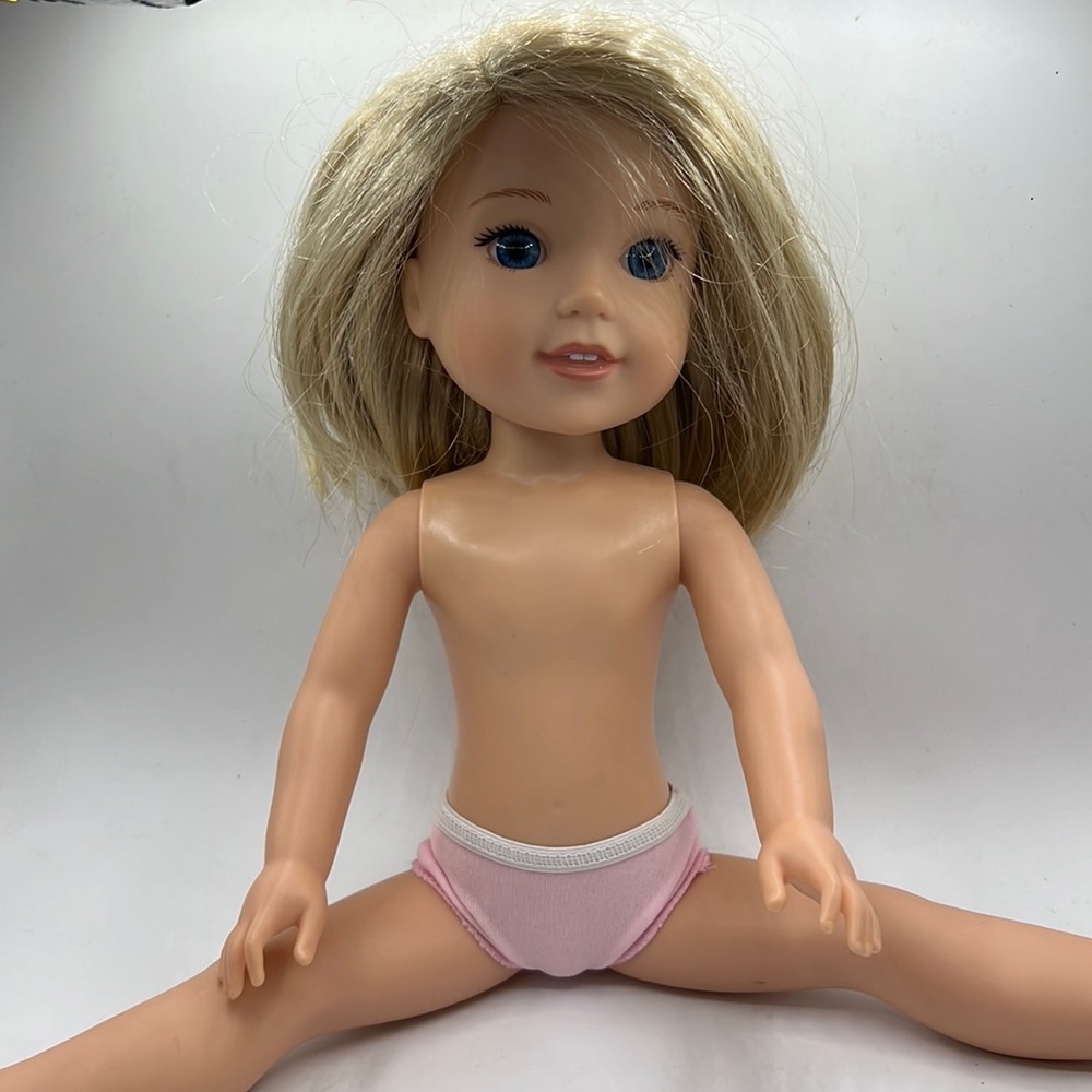 American Girl Wellie Wishers Camille